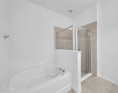 8125 Silver Birch Way - Photo Thumbnail 16
