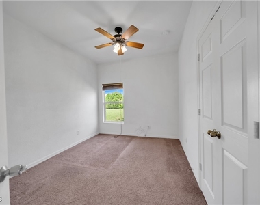 8125 Silver Birch Way - Photo Thumbnail 26