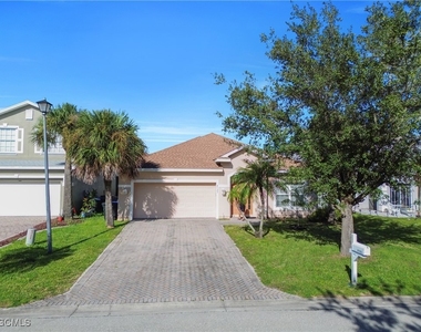 8125 Silver Birch Way - Photo Thumbnail 33