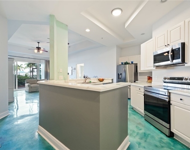 2743 1st Street - Photo Thumbnail 17