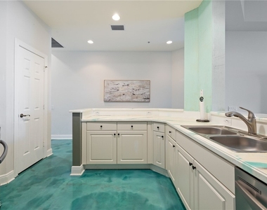 2743 1st Street - Photo Thumbnail 15