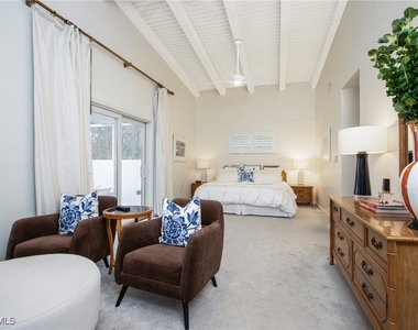 359 2nd Avenue N - Photo Thumbnail 10