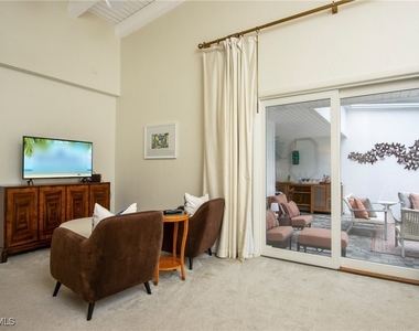 359 2nd Avenue N - Photo Thumbnail 12