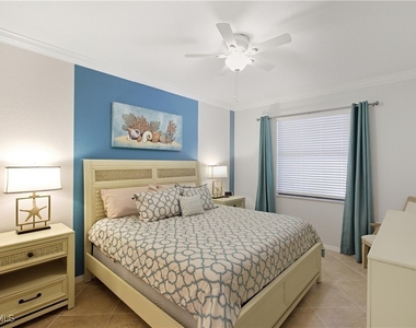 9844 Venezia Circle - Photo Thumbnail 24
