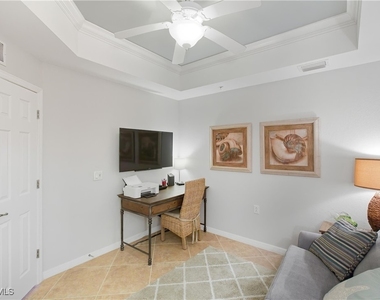 9844 Venezia Circle - Photo Thumbnail 22