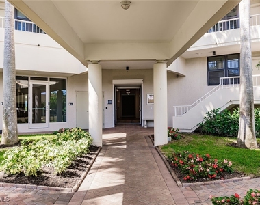 260 Seaview Court - Photo Thumbnail 24
