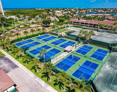 260 Seaview Court - Photo Thumbnail 25