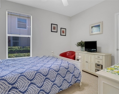 11601 Navarro Way - Photo Thumbnail 15