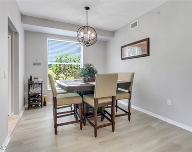 11601 Navarro Way - Photo Thumbnail 6