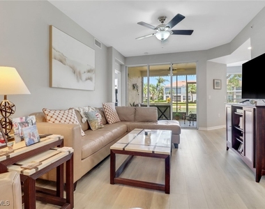 11601 Navarro Way - Photo Thumbnail 8