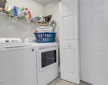 11601 Navarro Way - Photo Thumbnail 20
