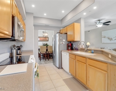 11601 Navarro Way - Photo Thumbnail 3