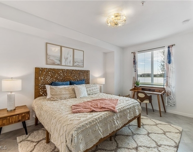 15930 Grassland Lane - Photo Thumbnail 13