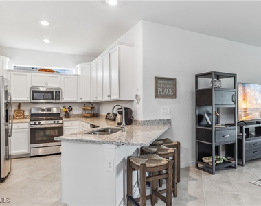 17716 Palmetto Pass Lane - Photo Thumbnail 9