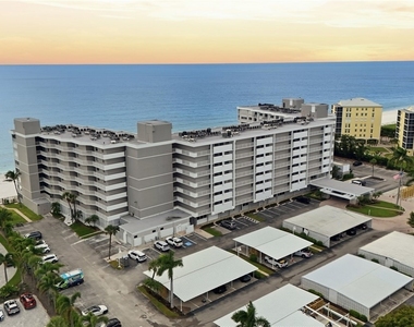 3443 Gulf Shore Boulevard N - Photo Thumbnail 1
