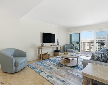 3443 Gulf Shore Boulevard N - Photo Thumbnail 15