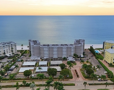 3443 Gulf Shore Boulevard N - Photo Thumbnail 6