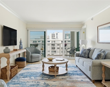 3443 Gulf Shore Boulevard N - Photo Thumbnail 16