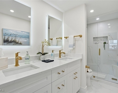 3443 Gulf Shore Boulevard N - Photo Thumbnail 25