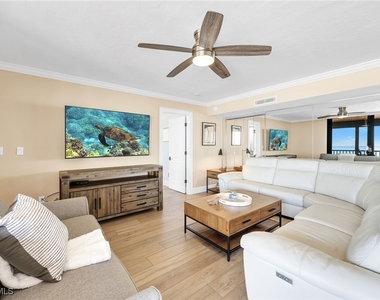 9653 Gulf Shore Drive - Photo Thumbnail 8