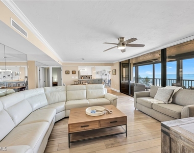 9653 Gulf Shore Drive - Photo Thumbnail 11