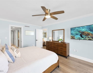 9653 Gulf Shore Drive - Photo Thumbnail 27