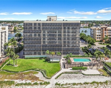 9653 Gulf Shore Drive - Photo Thumbnail 40