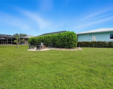 6163 Plumosa Avenue - Photo Thumbnail 42