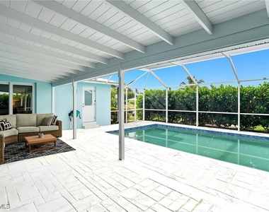 6163 Plumosa Avenue - Photo Thumbnail 35