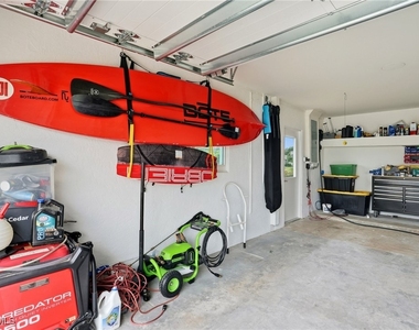6163 Plumosa Avenue - Photo Thumbnail 33