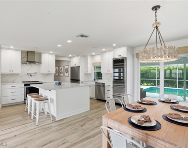 6163 Plumosa Avenue - Photo Thumbnail 14