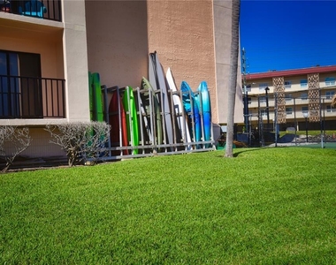 51 Island Way - Photo Thumbnail 22