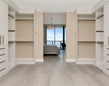 3101 W Bayshore Boulevard - Photo Thumbnail 10