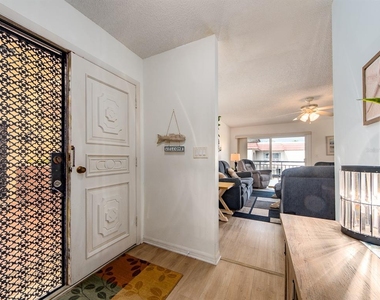 2900 Gulf Boulevard - Photo Thumbnail 5