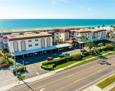 2900 Gulf Boulevard - Photo Thumbnail 34