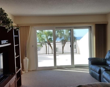 1270 Gulf Boulevard - Photo Thumbnail 11