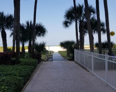 1270 Gulf Boulevard - Photo Thumbnail 4