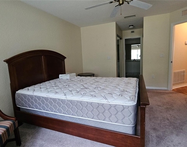 7867 Sw 115th Loop - Photo Thumbnail 18