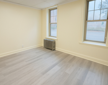 2345 Ocean Avenue - Photo Thumbnail 2