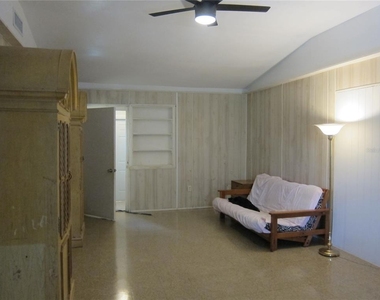 1602 Sw Williston Road - Photo Thumbnail 2