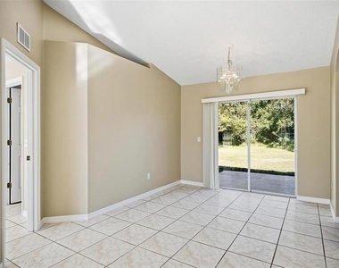 106 La Mancha Drive - Photo Thumbnail 7