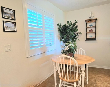 6446 7th Avenue Circle W - Photo Thumbnail 8