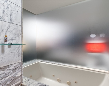 4381 W Flamingo Road - Photo Thumbnail 4