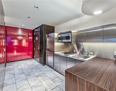 4381 W Flamingo Road - Photo Thumbnail 1