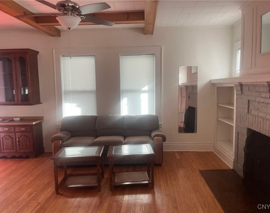 1205 Madison Street - Photo Thumbnail 7