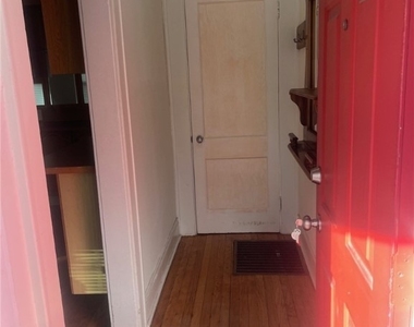 1205 Madison Street - Photo Thumbnail 3