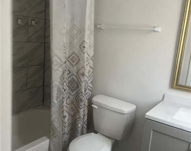 1205 Madison Street - Photo Thumbnail 12