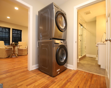1007 Vernon Street - Photo Thumbnail 18