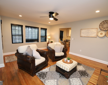 1007 Vernon Street - Photo Thumbnail 4
