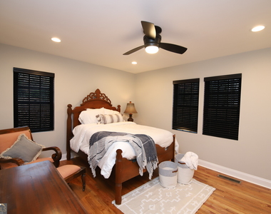1007 Vernon Street - Photo Thumbnail 15